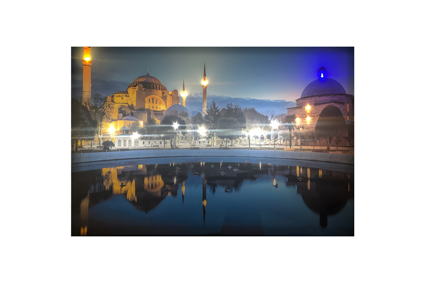 Ayasofya – Uzaktan Kumandalı LED Işıklı Kanvas Tablo