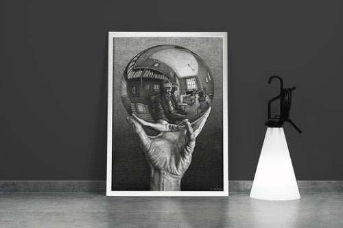 M.C. Escher Elinde Küre Yansımalı Otoportre Kanvas Tablo